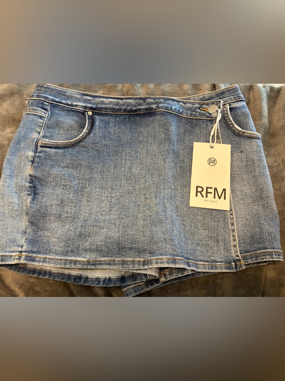 Women's Blue Denim Skort size L